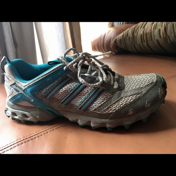 adidas kanadia tr2